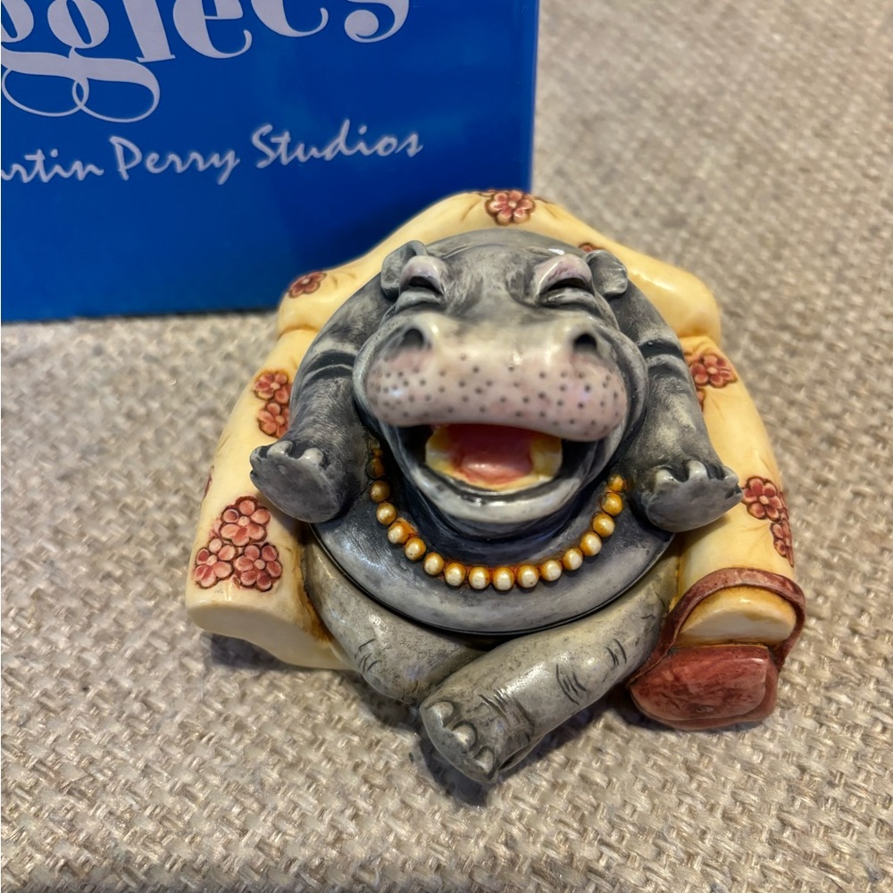 Harmony Kingdom Gigglees Chatterbox Hippo